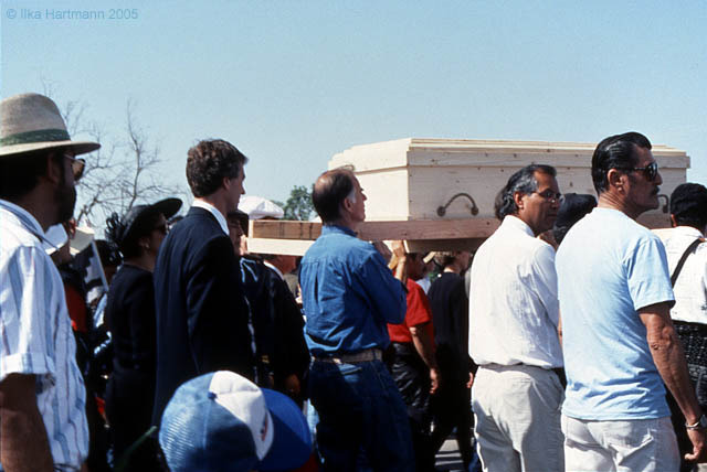 10_joe_kennedy__jerry_brown_at_cesar_chavez_funeral_procession.jpg